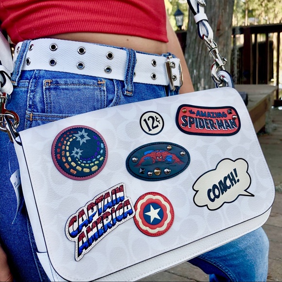 Host Pick Coach MARVEL Captain America Spiderman - Picture 2 of 15